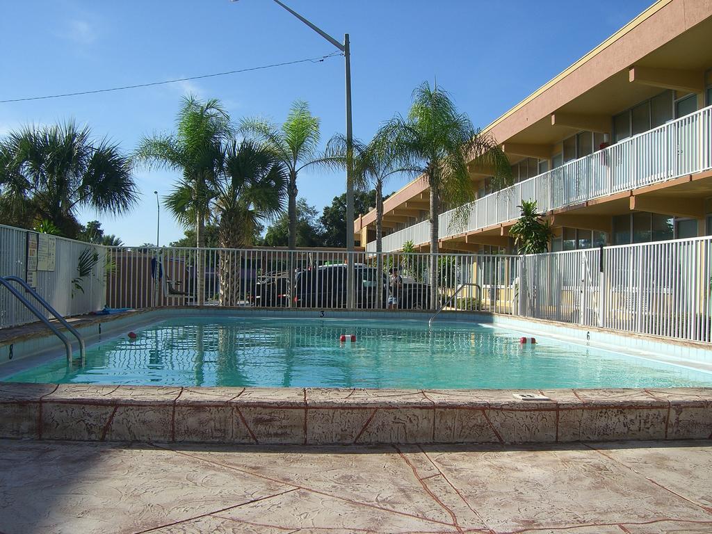 America'S Best Inn & Suites-Lakeland Eksteriør bilde